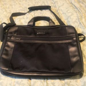 Kenneth Cole Reaction Laptop Bag
